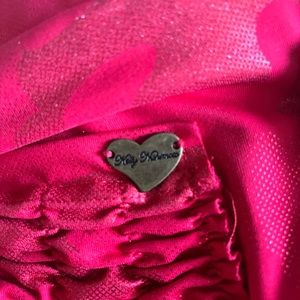 Camouflage shimmer detail full length leggings.